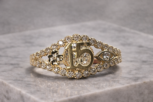 14K Gold Quinceañera Ring - Anillo de 15 Años 14k