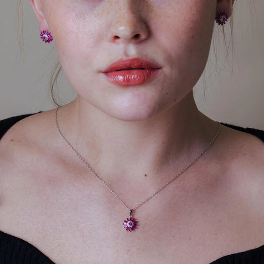 Conjuntos de circonitas de girasol con circonita Rojo chapada en rodio de plata 925