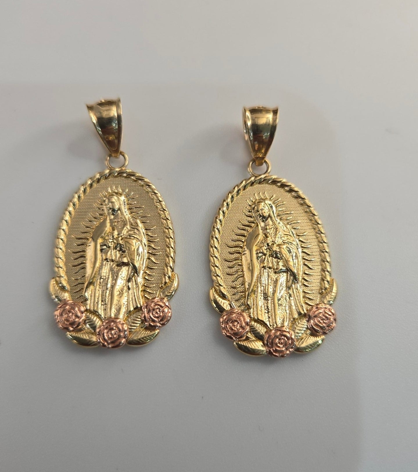 14k Gold Virgin Mary Pendant - Dige Virgen de Guadalupe Oro 14K