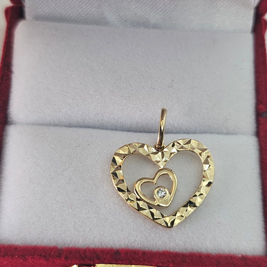 Corazón 14k Oro Cubic Zirconia