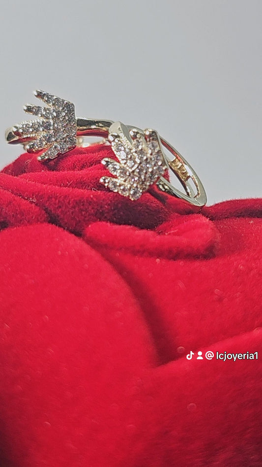 Aretes 14k huggie corona