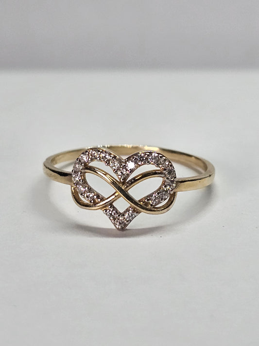 Anillo corazon con infinito de 14k