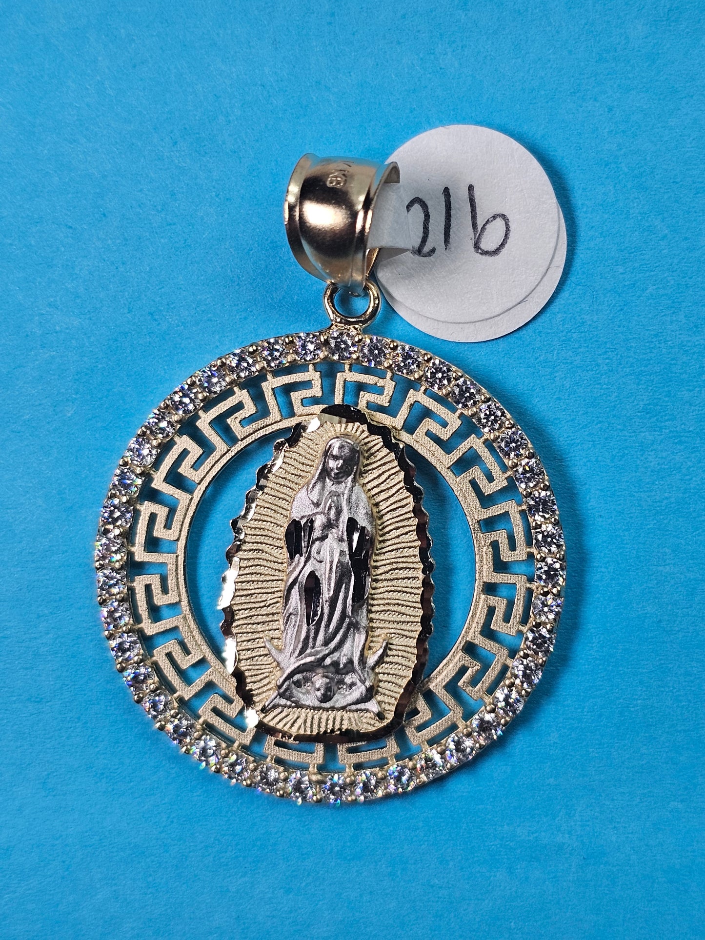 Medalla Virgen de Guadalupe 14k oro