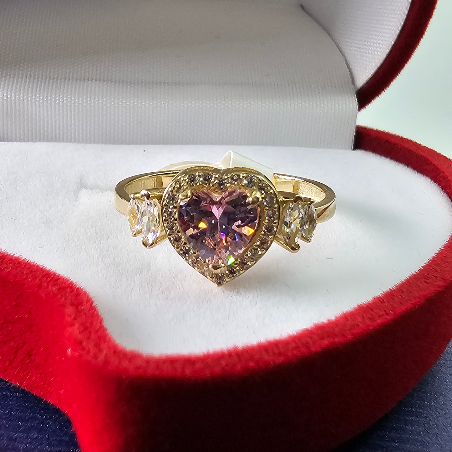 Anillo 14k Oro Amarillo Corazón Rosa Size 7.5