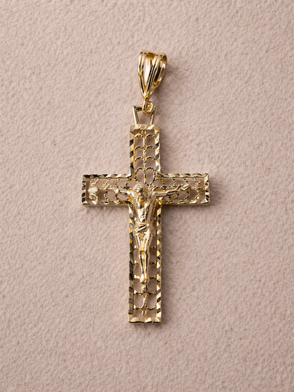 14K Gold Crucifix Cross Filigree Pendant Tricolor