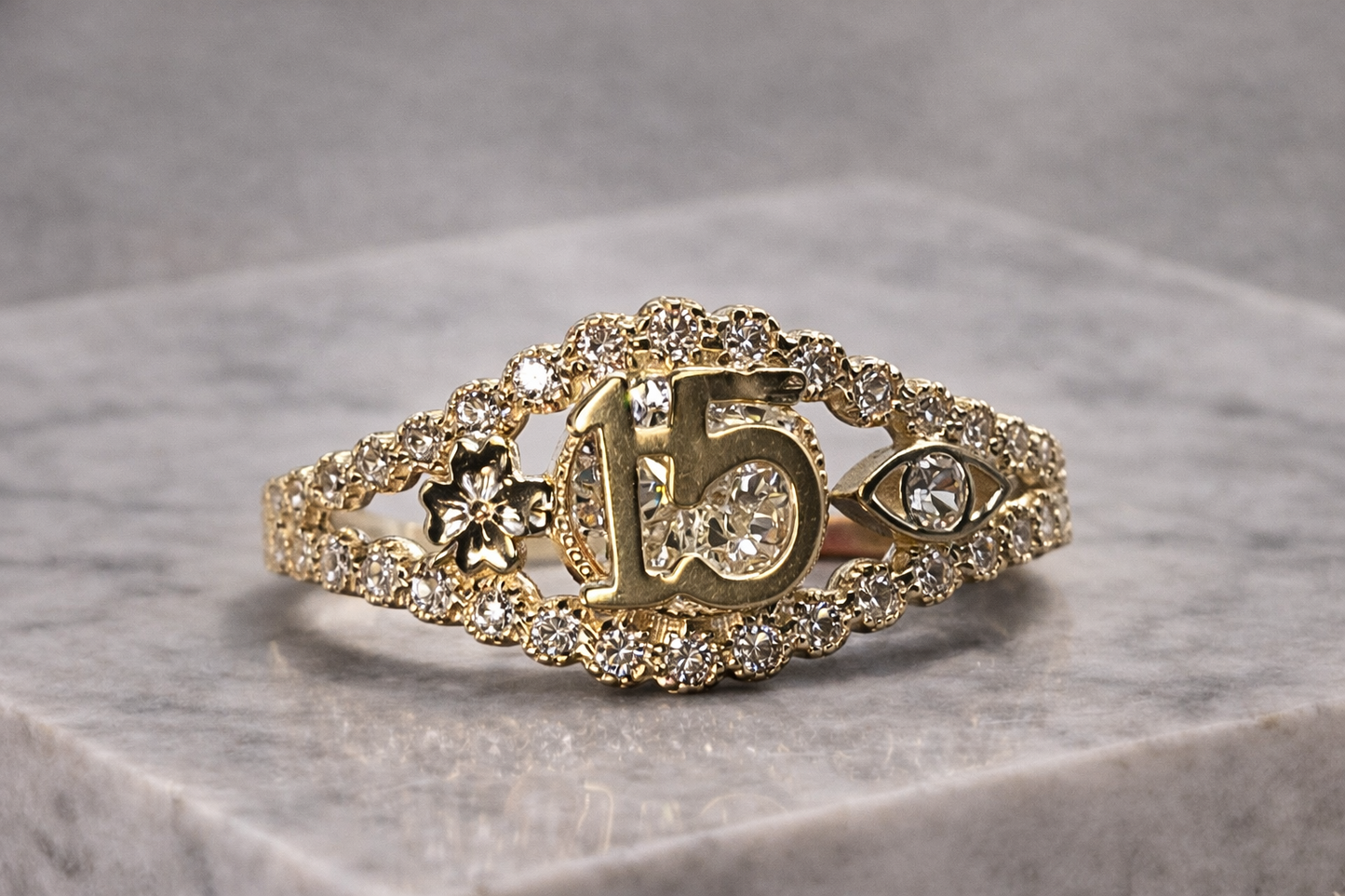 14K Gold Quinceañera Ring - Anillo de 15 Años 14k