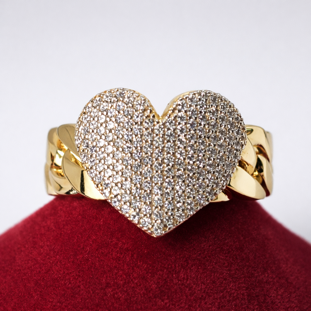 14K Gold Heart Ring w/CZ accents - Anillo 14k De corazón