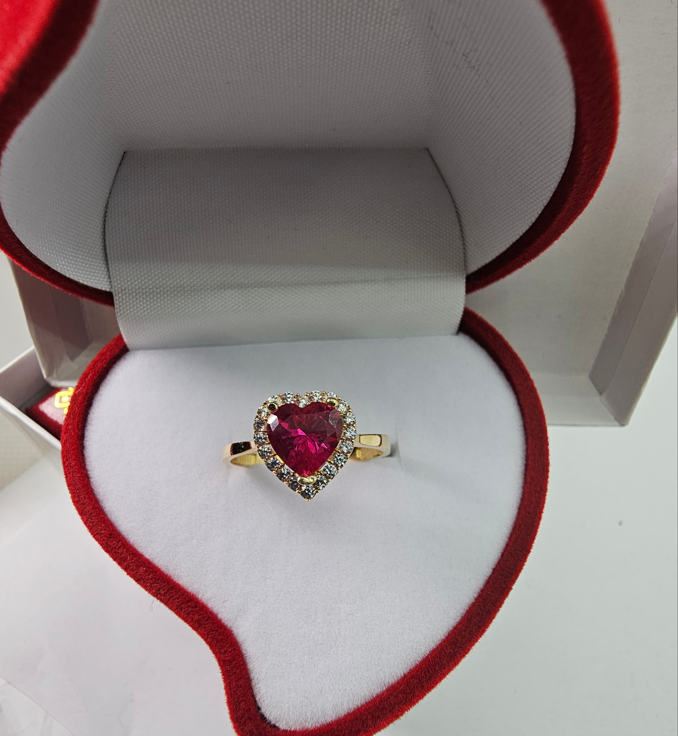 Anillo 14k Oro Amarillo Corazón Rosa Size 7.5