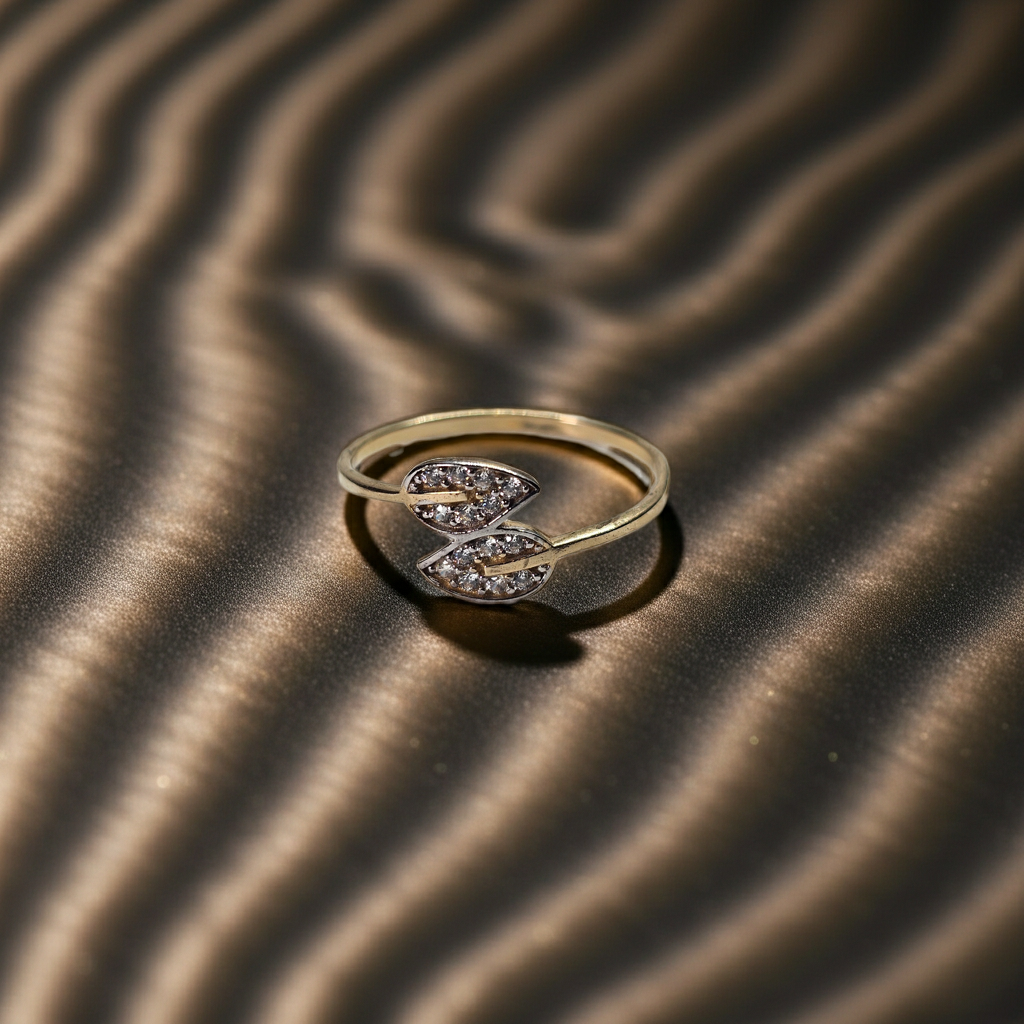 Anillo con hojas 14k