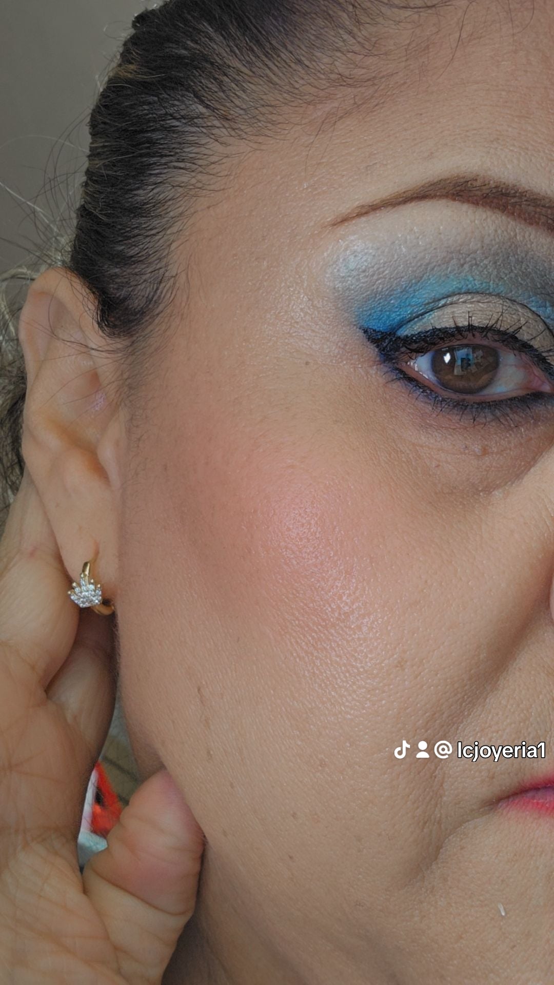 Aretes 14k huggie corona