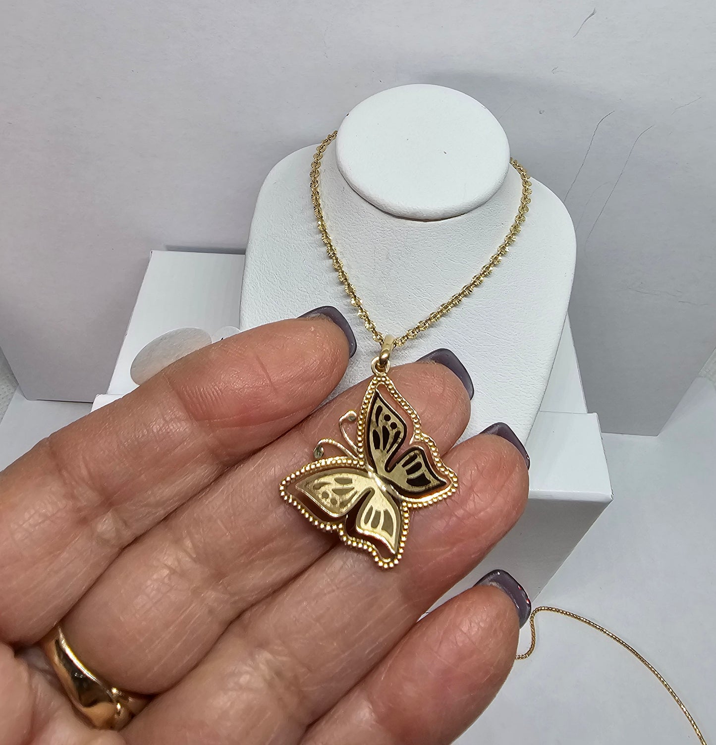Set Dige Mariposa y cadena 14k