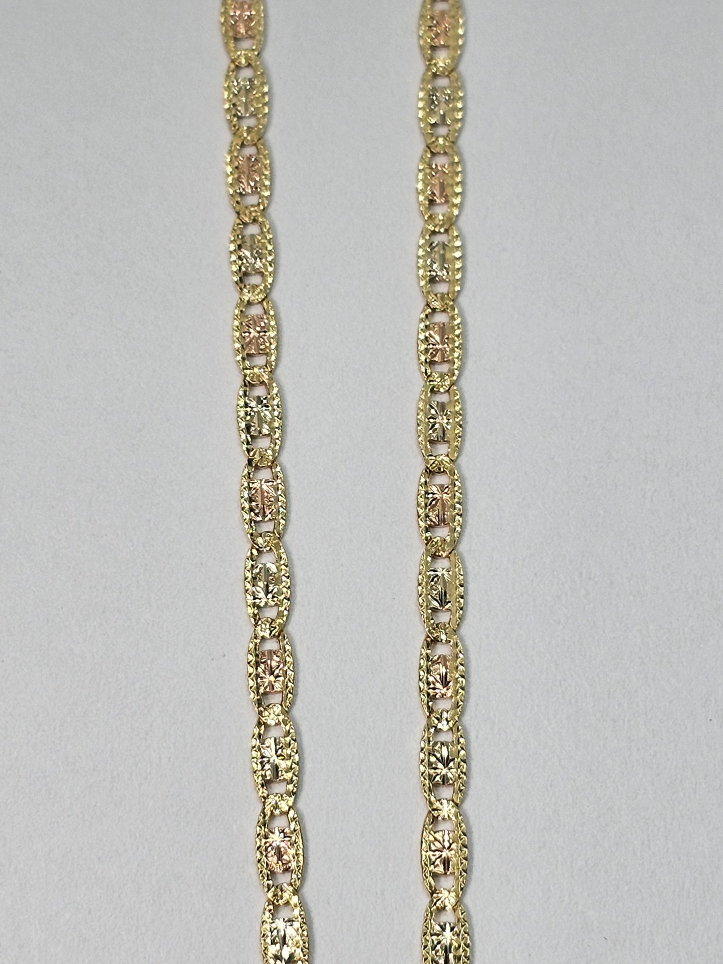 Cadena 14k Valentino 3 tonos 2 mm