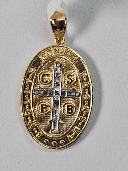 14K Gold Saint Benedict Oval Pendant - Dige San Benito 14k