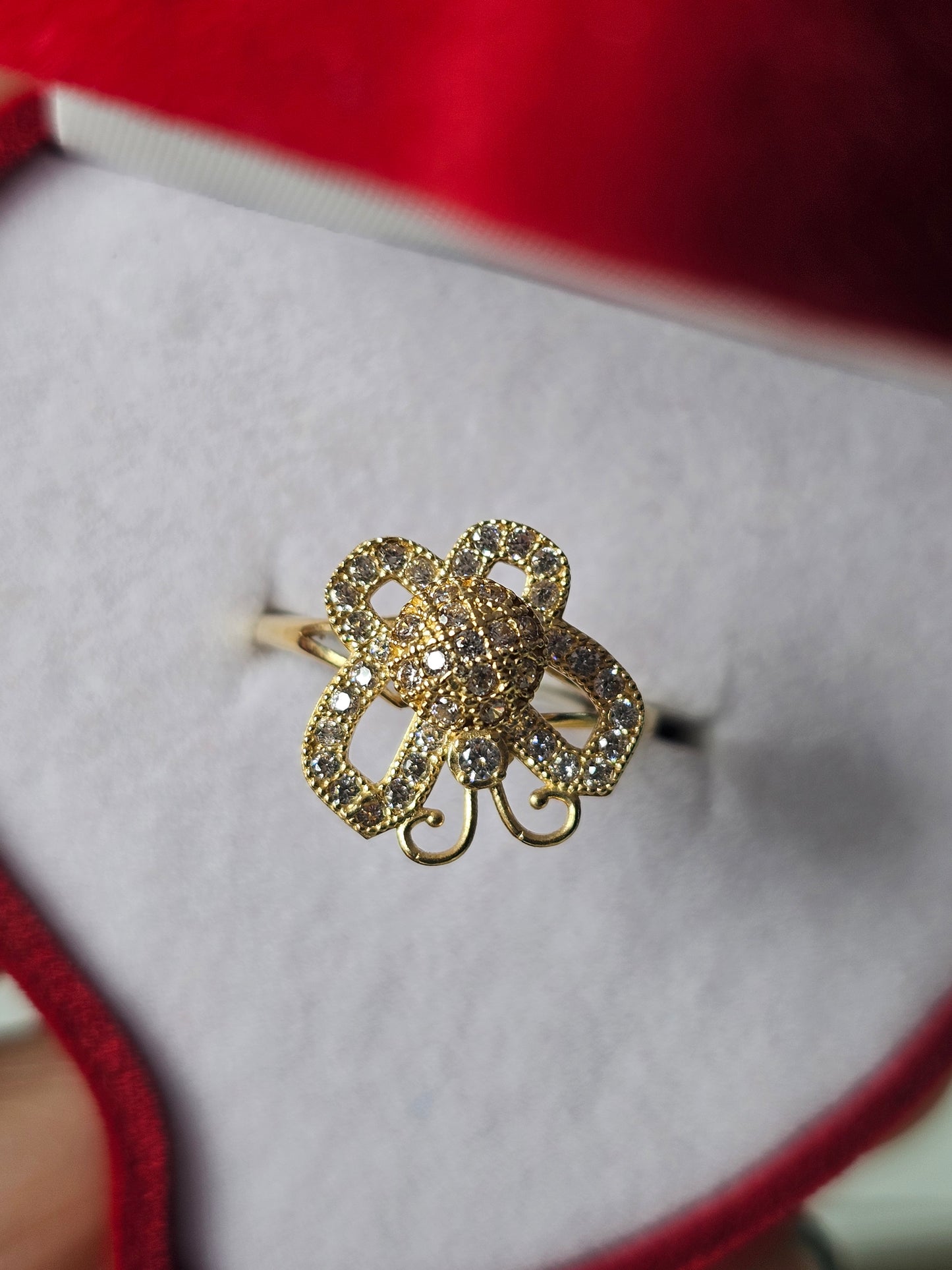 Anillo Giratorio mariposa 14k