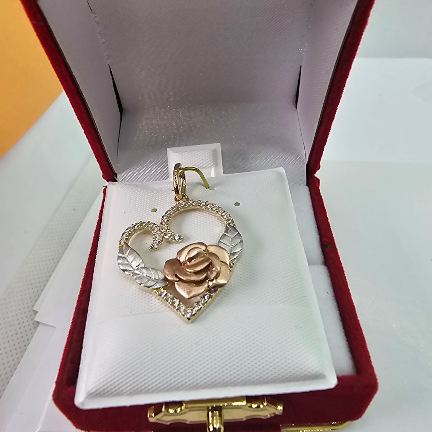 Corazón 14k Oro Cubic Zirconia