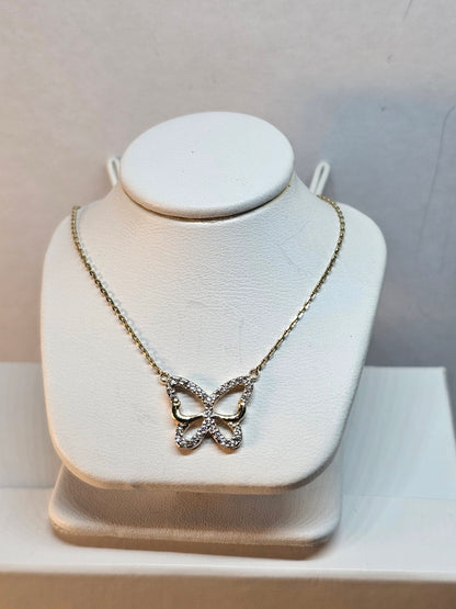 14K Gold Butterfly Chain and Pendant - Gargantilla Mariposa de 14k oro