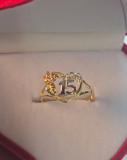 14K Gold Heart w/Flower Quinceañera Ring - Anillo de 15 Años 14k