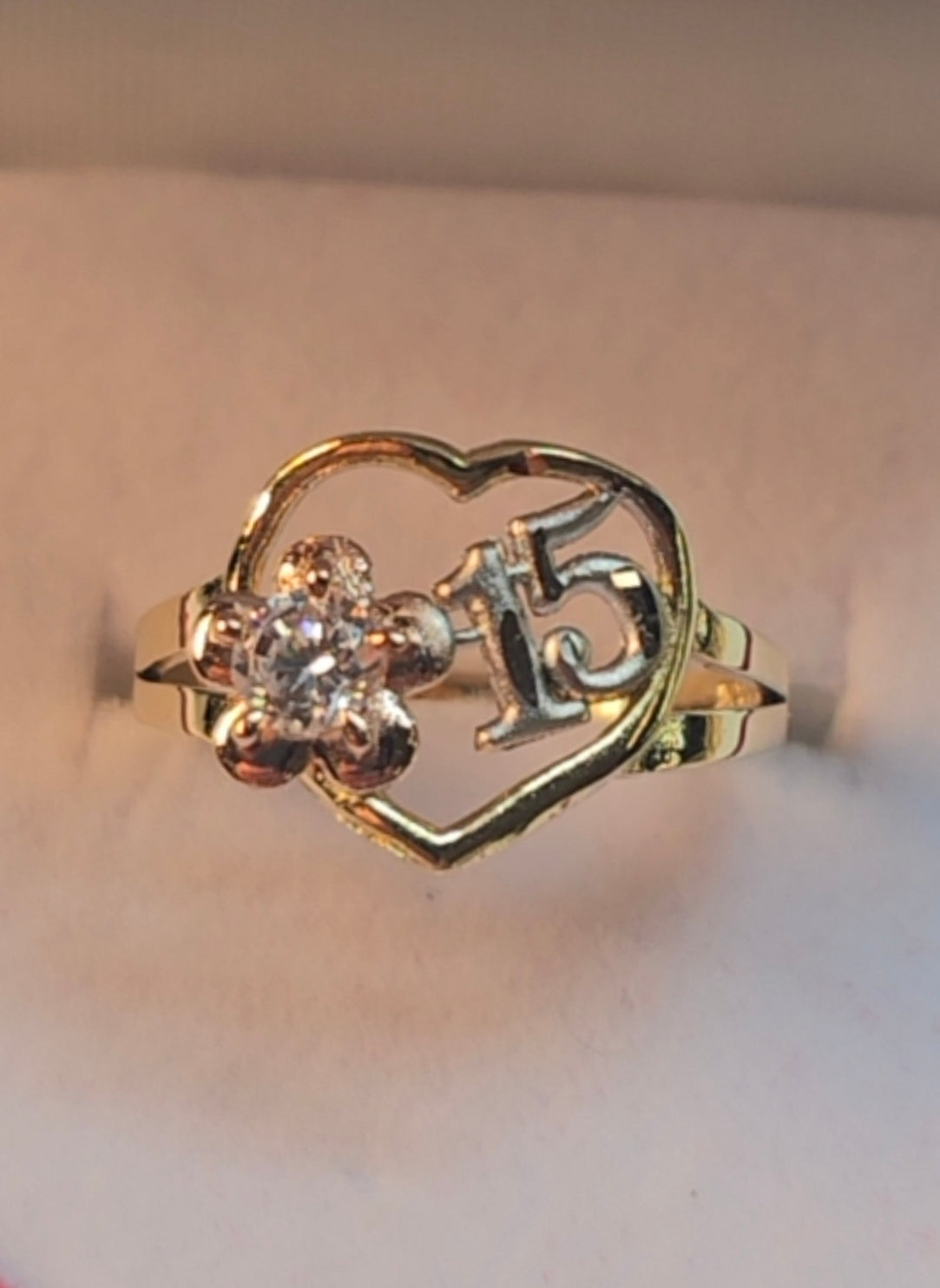 14K Gold Heart w/Flower Quinceañera Ring - Anillo de 15 Años 14k