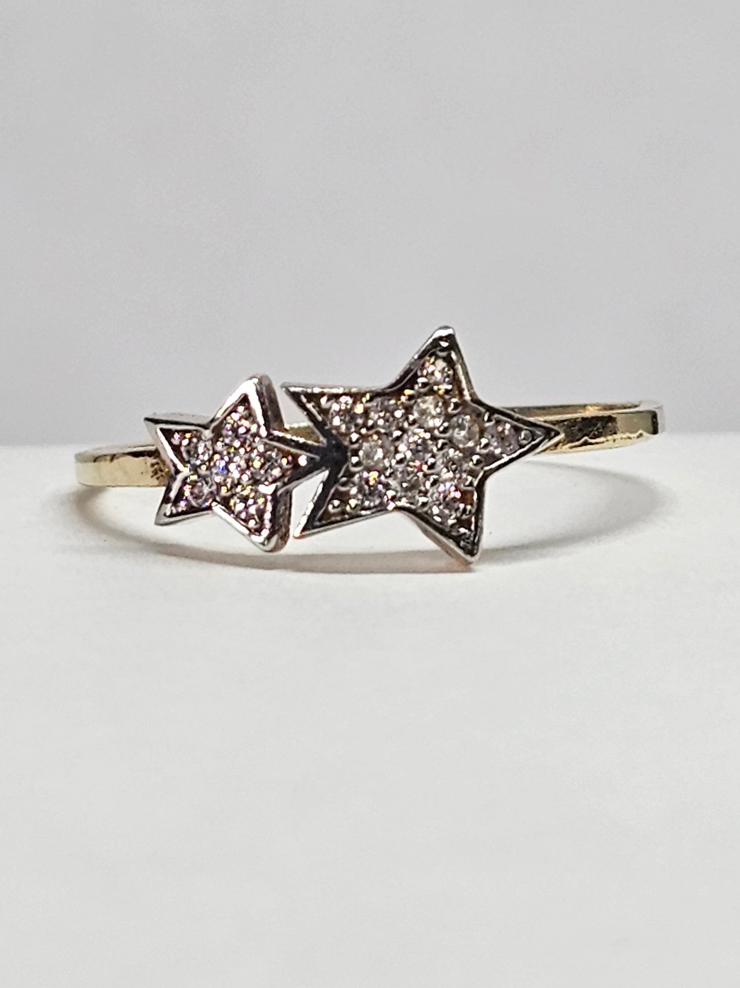Anillo con estrellas 14k