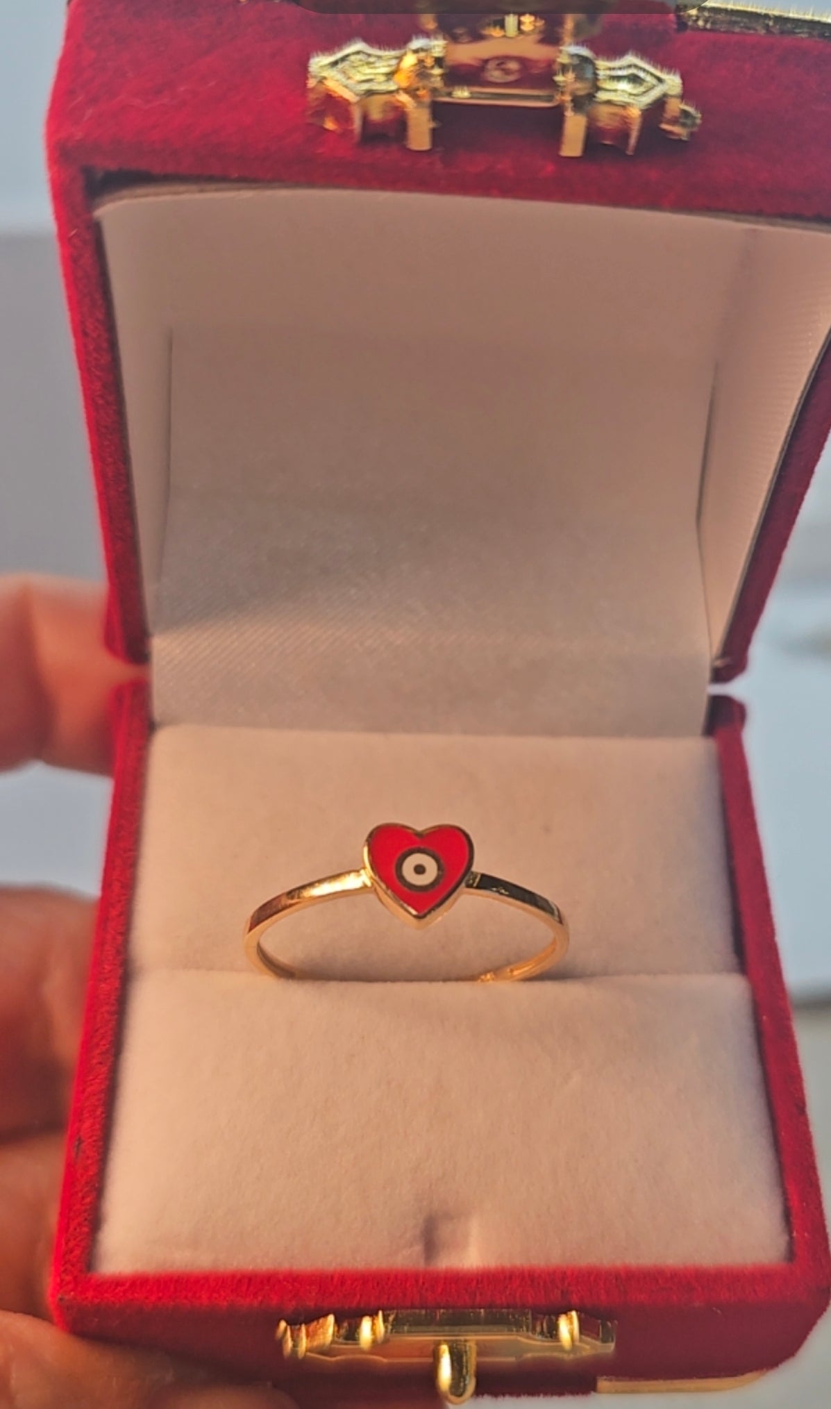 Anillo Corazón Ojito 14K