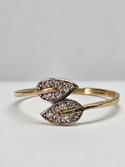14K Gold Leaves Ring - Anillo con hojas 14k