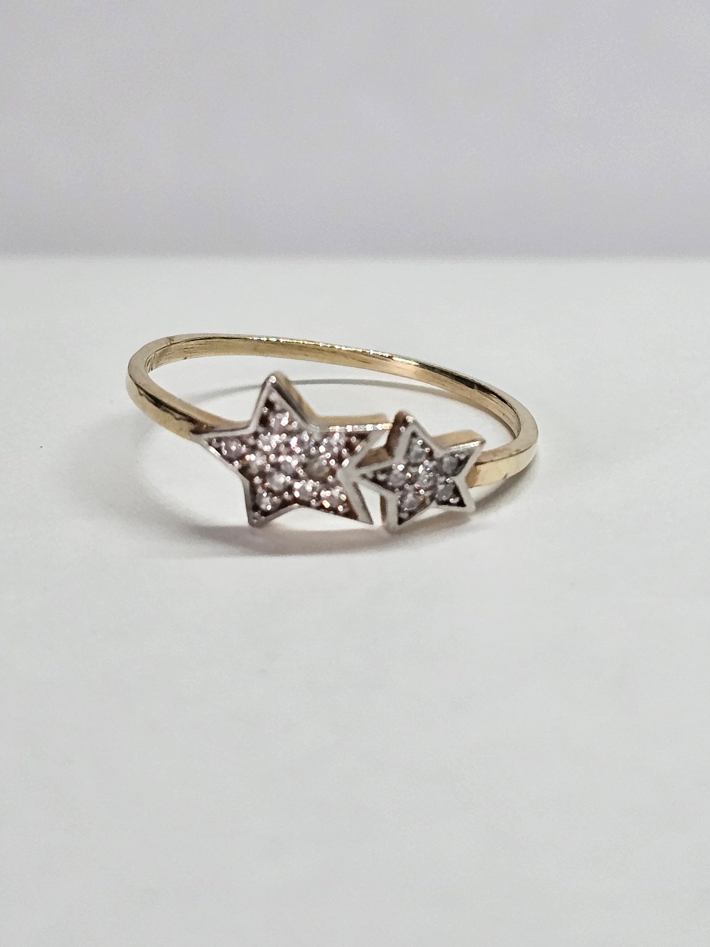 Anillo con estrellas 14k