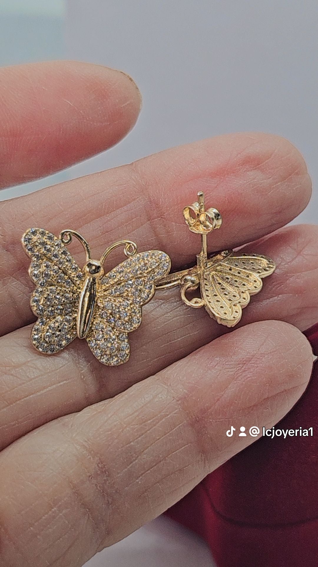 Aretes de 14k Mariposa