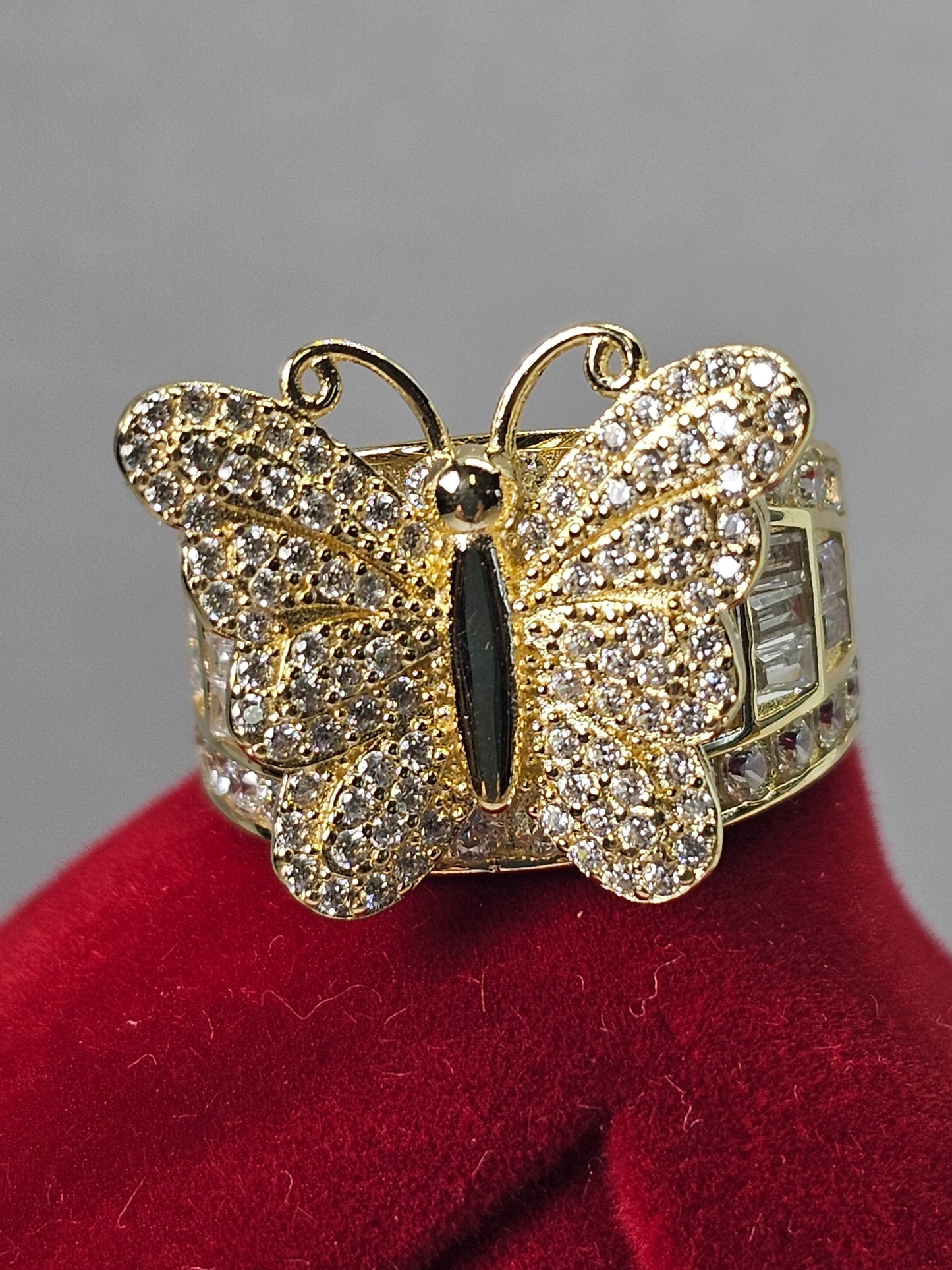 Anillo Mariposa 14k Oro solido