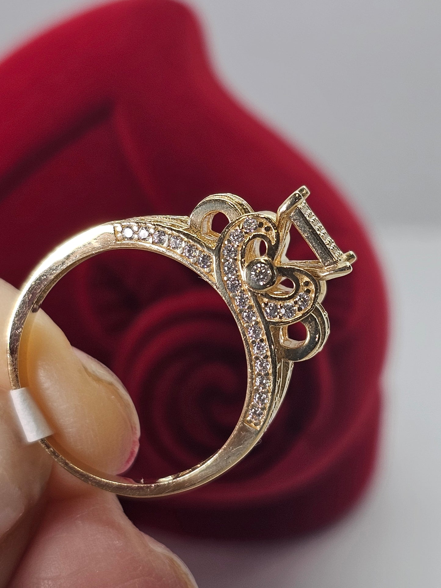 Anillo Princesa 14k Oro solido