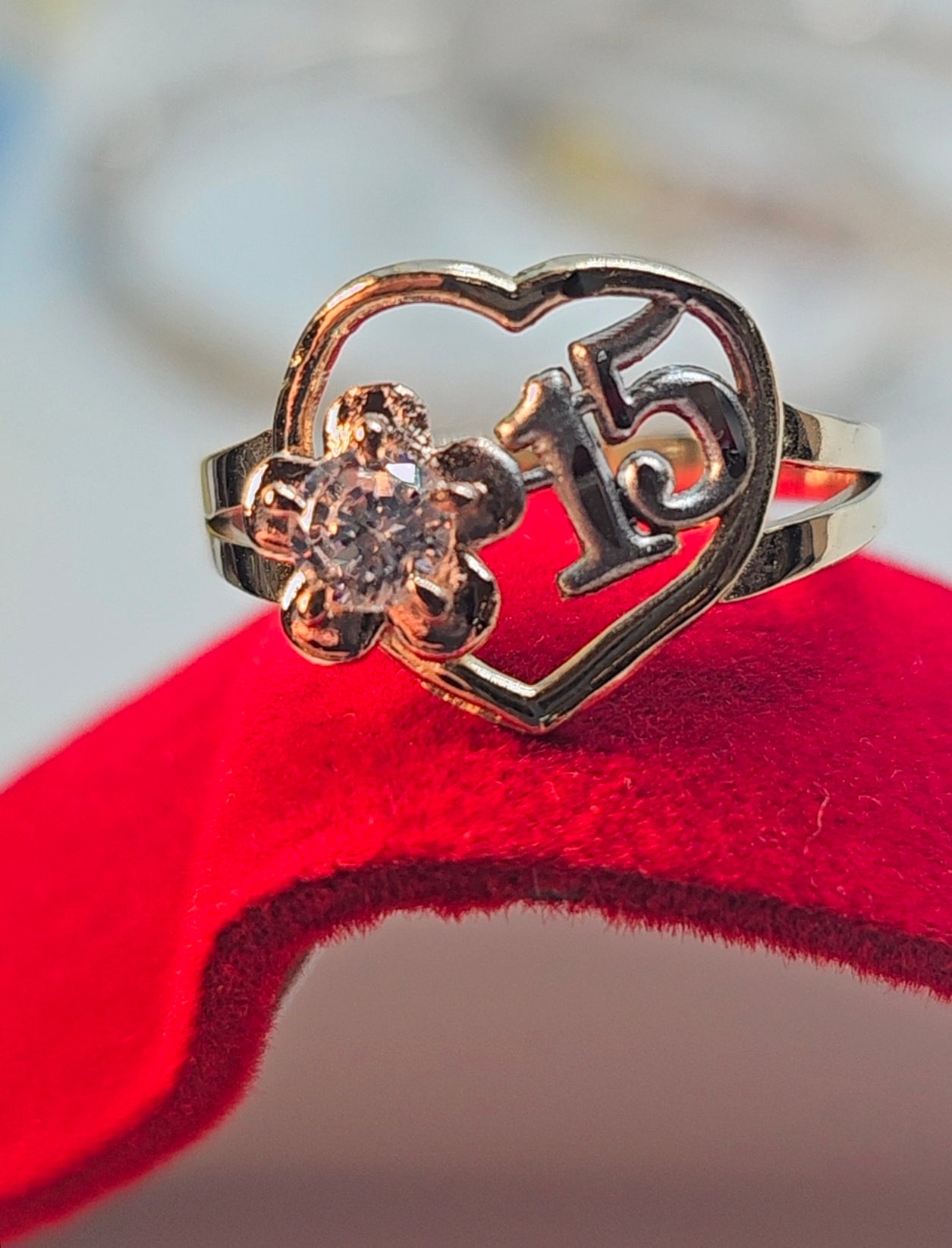 14K Gold Heart w/Flower Quinceañera Ring - Anillo de 15 Años 14k