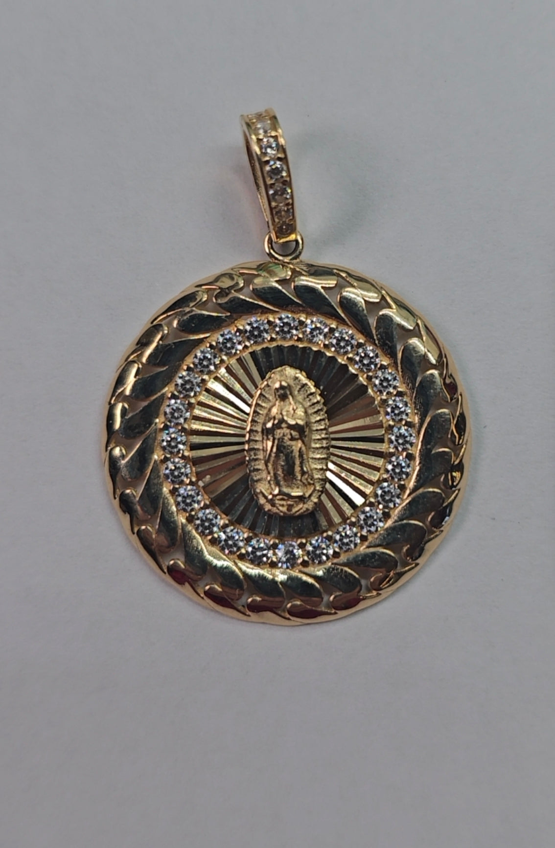 14K Gold Virgin Mary Pendant - Medalla Virgen de Guadalupe en Oro 14K
