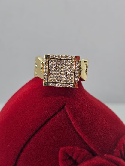 14K Gold Square Princess Ring - Anillo Princesa Cuadrado 14k Oro solido