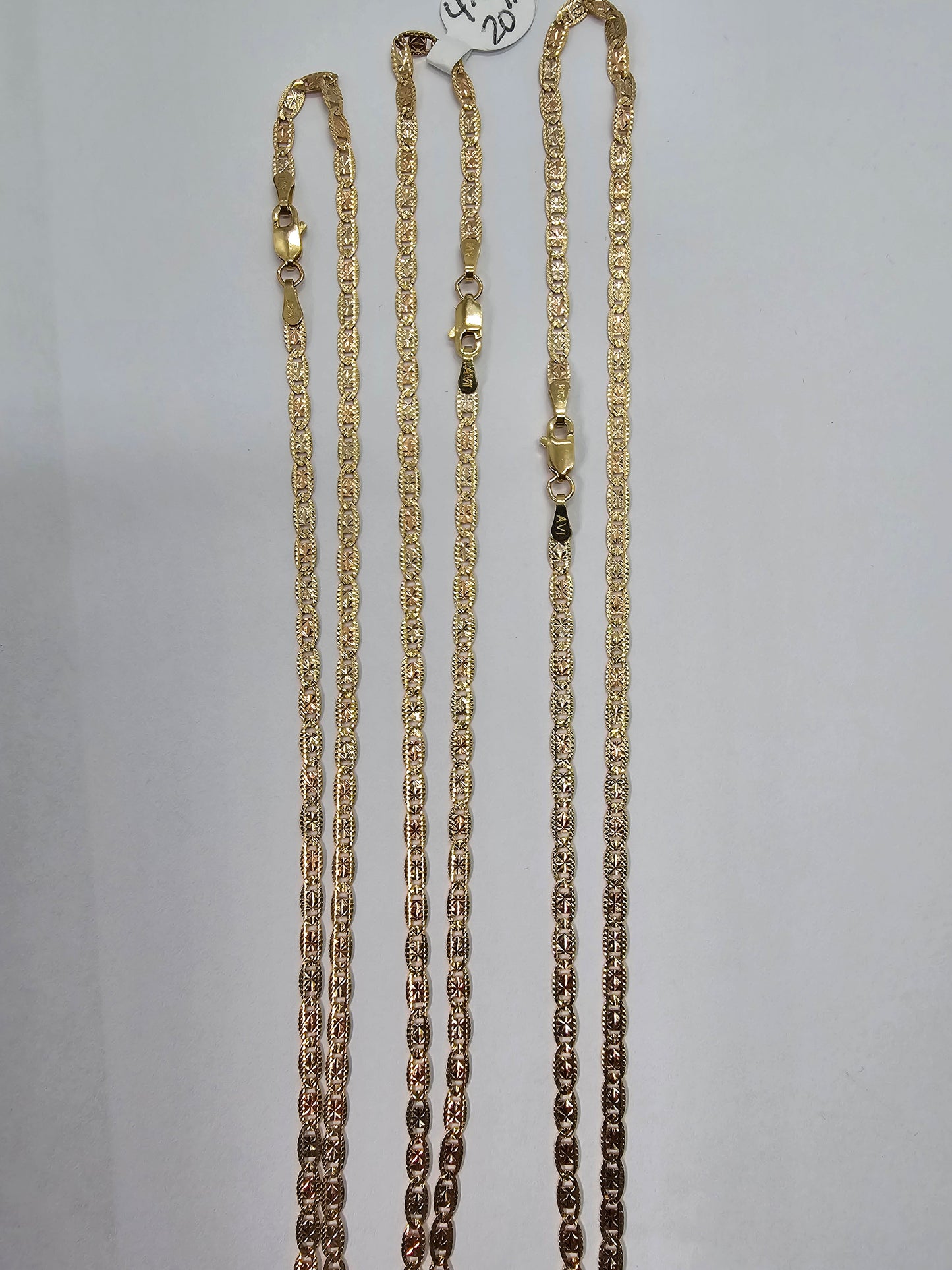 Cadena 14k Valentino 3 tonos 2.8 mm