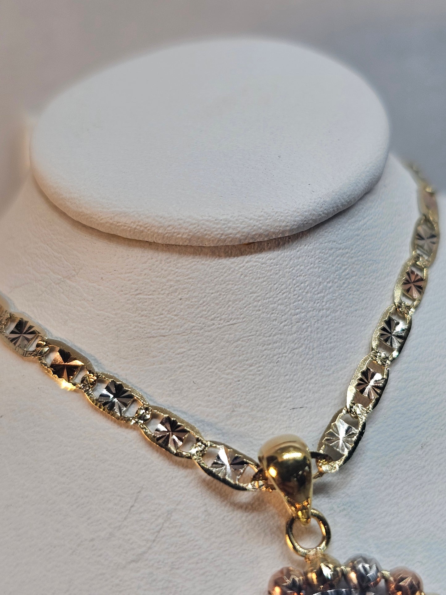 Dige Virgen de Guadalupe y cadena 14k oro