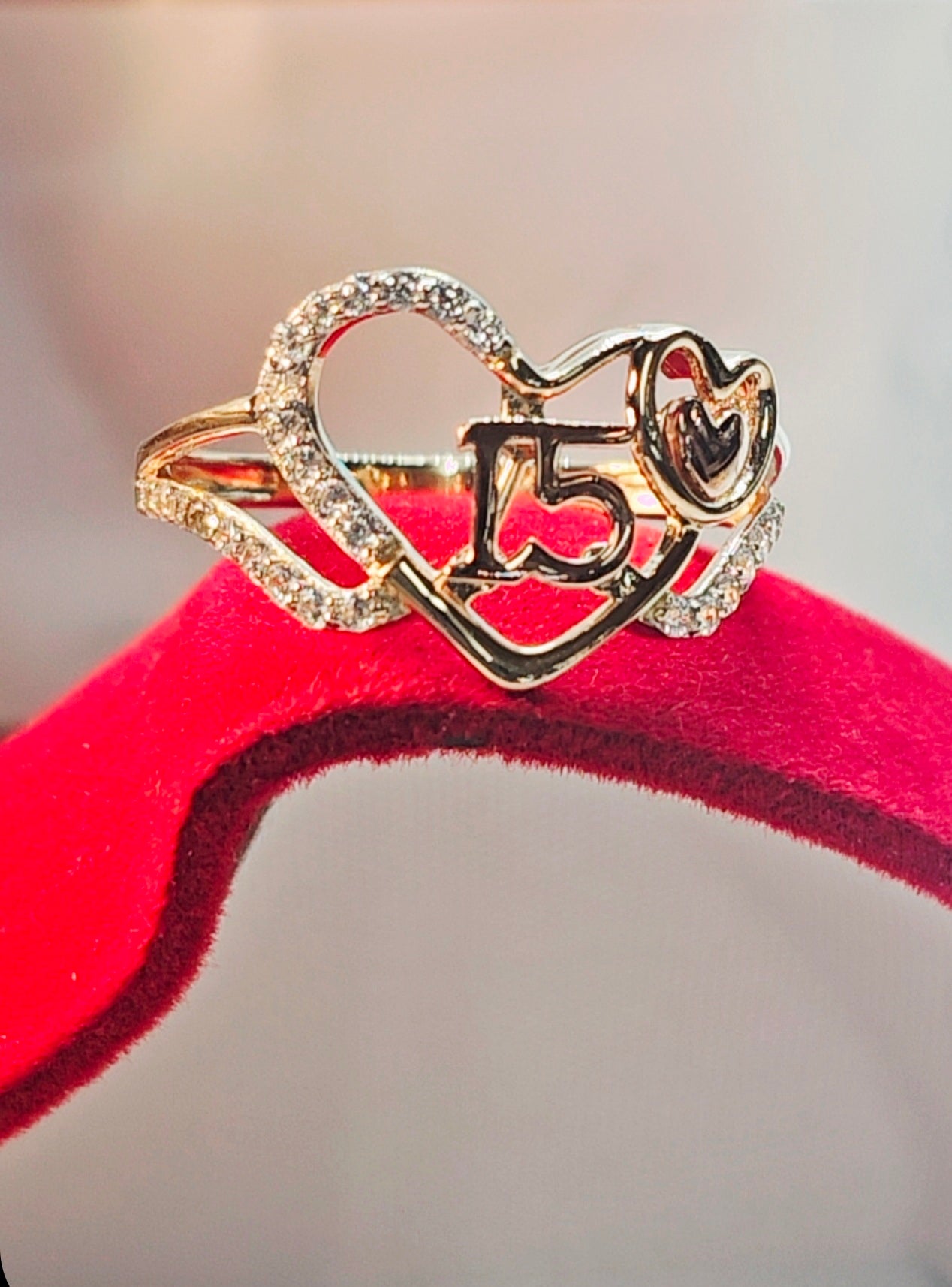 14K Gold Heart Quinceañera Ring - Anillo de 15 Años 14k