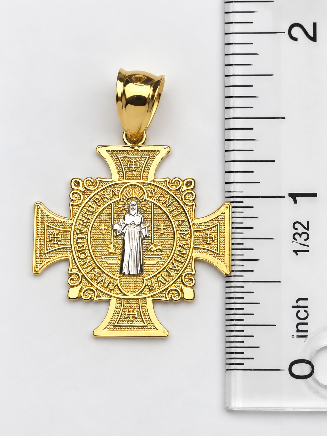 ✨ Cruz de San Benito en Oro 10K – Protección, Fe y Elegancia