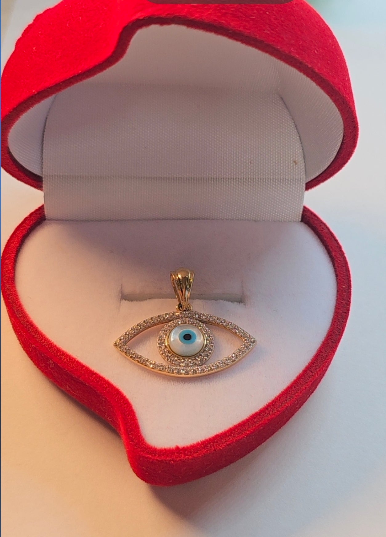 Dije Ojo Turco 14K Oro Real – Elegancia que Protege y Enamora