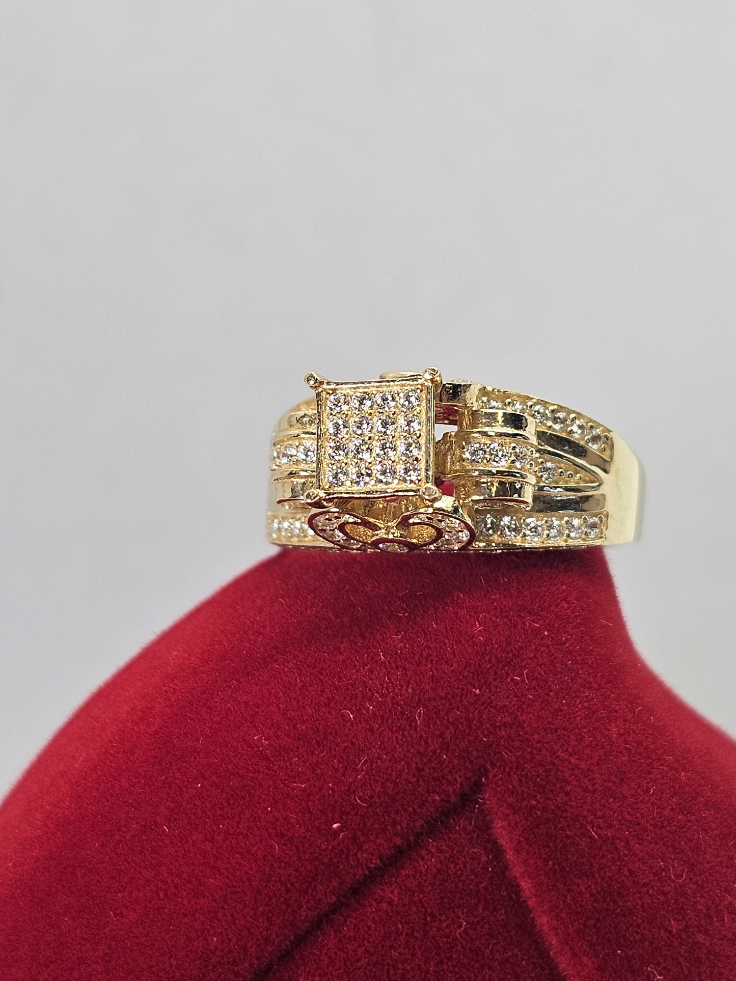 Anillo Princesa 14k Oro solido