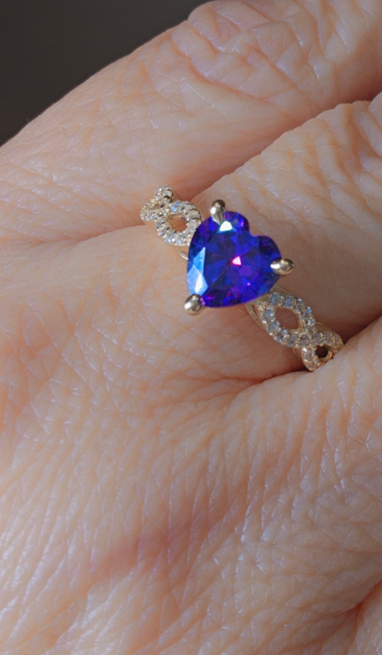 Anillo Corazón Infinito 14K