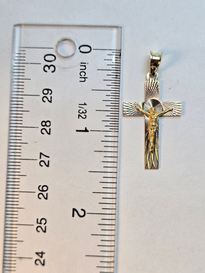 14K Gold Cross Pendant - Cruz 14K con Crucifijo