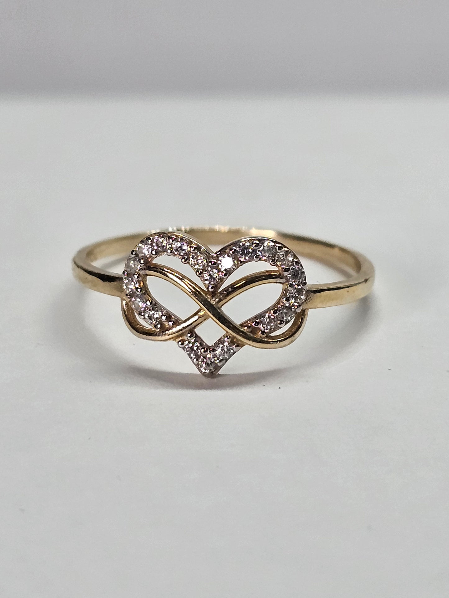 Anillo corazon con infinito de 14k