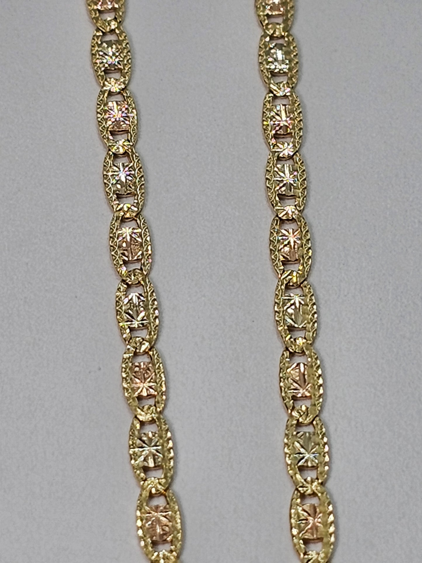 Cadena 14k Valentino 3 tonos 2 mm