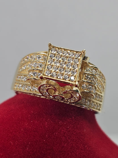 14K Gold Square Princess Ring - Anillo Princesa 14k Oro solido