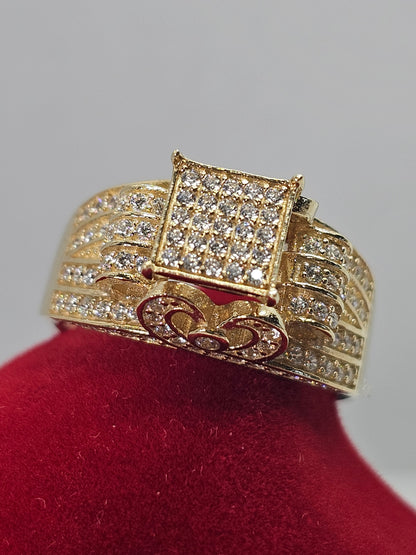 14K Gold Square Princess Ring - Anillo Princesa 14k Oro solido