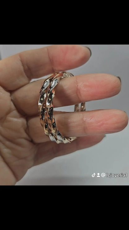 14K 3-Tone Gold Twisted Hoop Earrings - Arracadas 3-Tonos 14K Oro