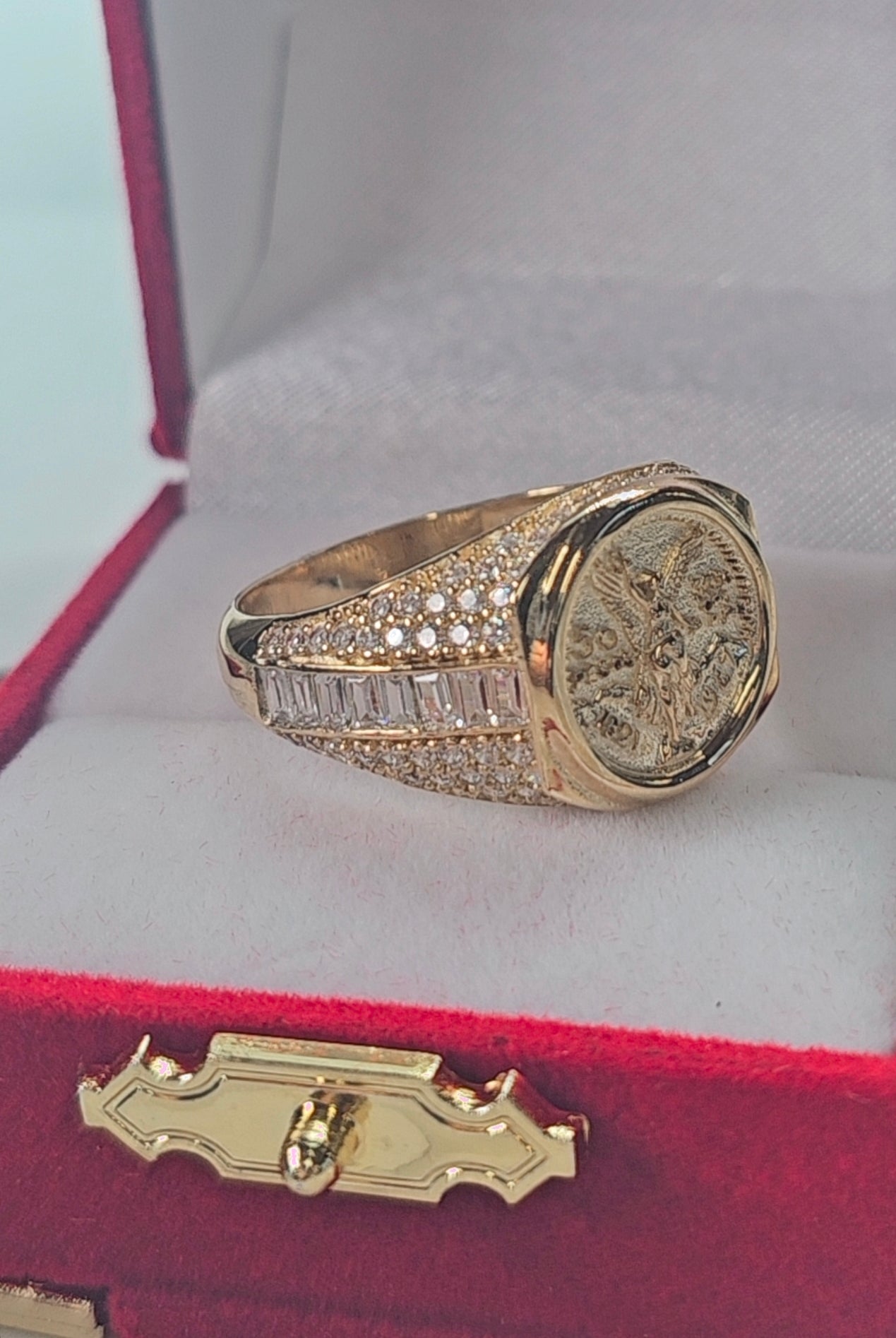 Anillo Hombre con Centenario Oro 14k #10.5